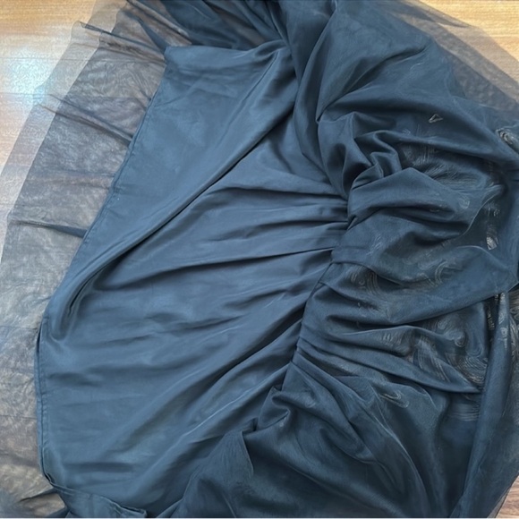 Chicwish Black and Gold Formal Dress - Picture 7 of 9